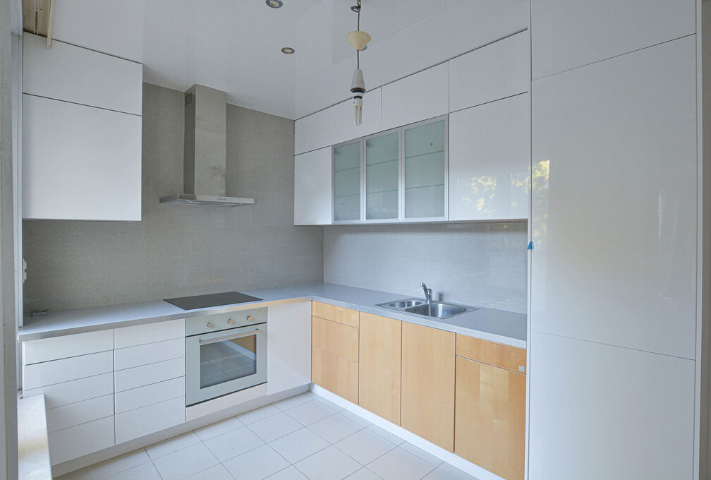 Apartment block for sale in Auderghem