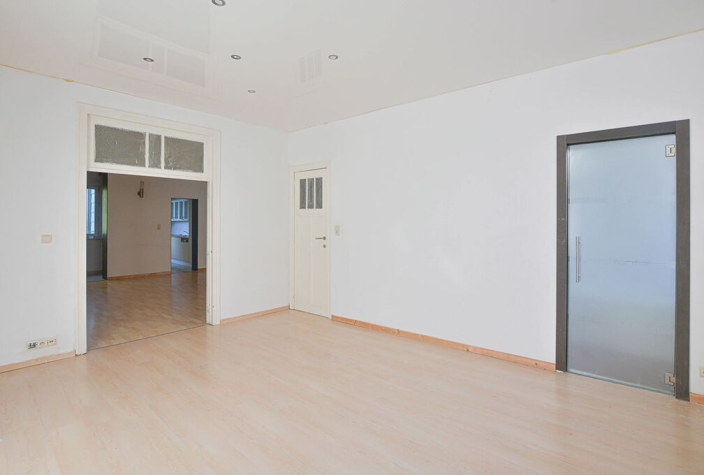 Apartment block for sale in Auderghem