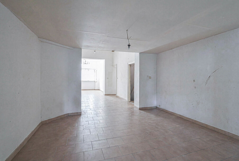 Appartementsgebouw te koop in Schaerbeek