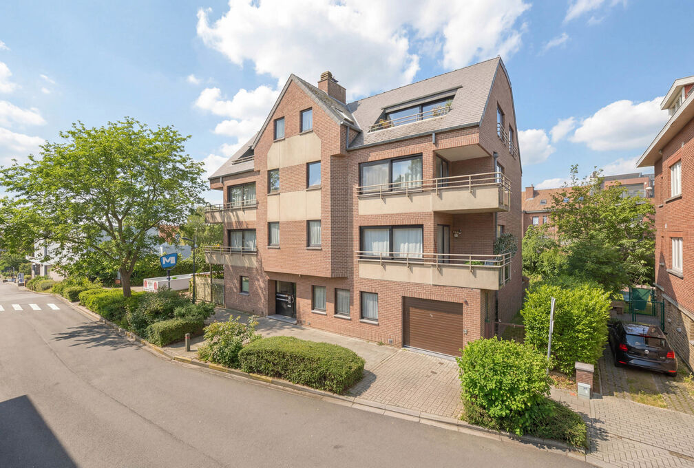Appartementsgebouw te koop in Woluwe-Saint-Pierre