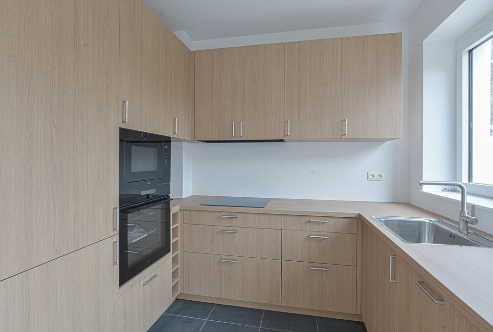 Bel-etage for rent in Woluwe-Saint-Pierre