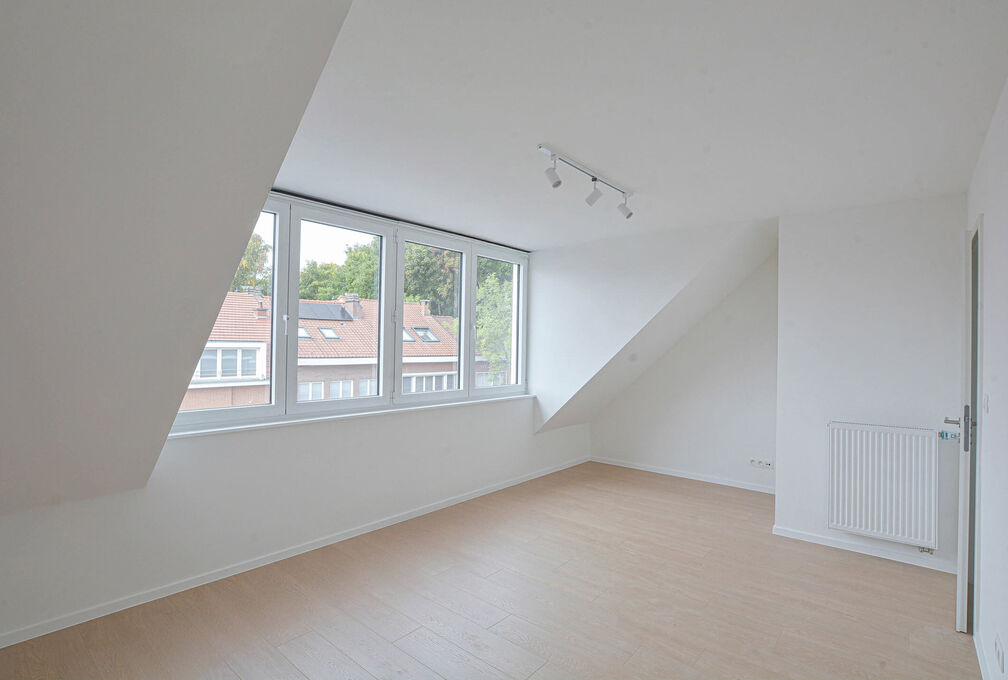 Bel-etage for rent in Woluwe-Saint-Pierre