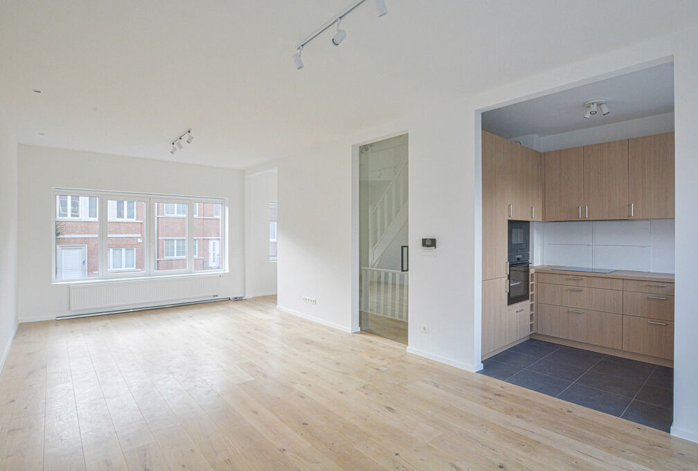 Bel-etage for rent in Woluwe-Saint-Pierre