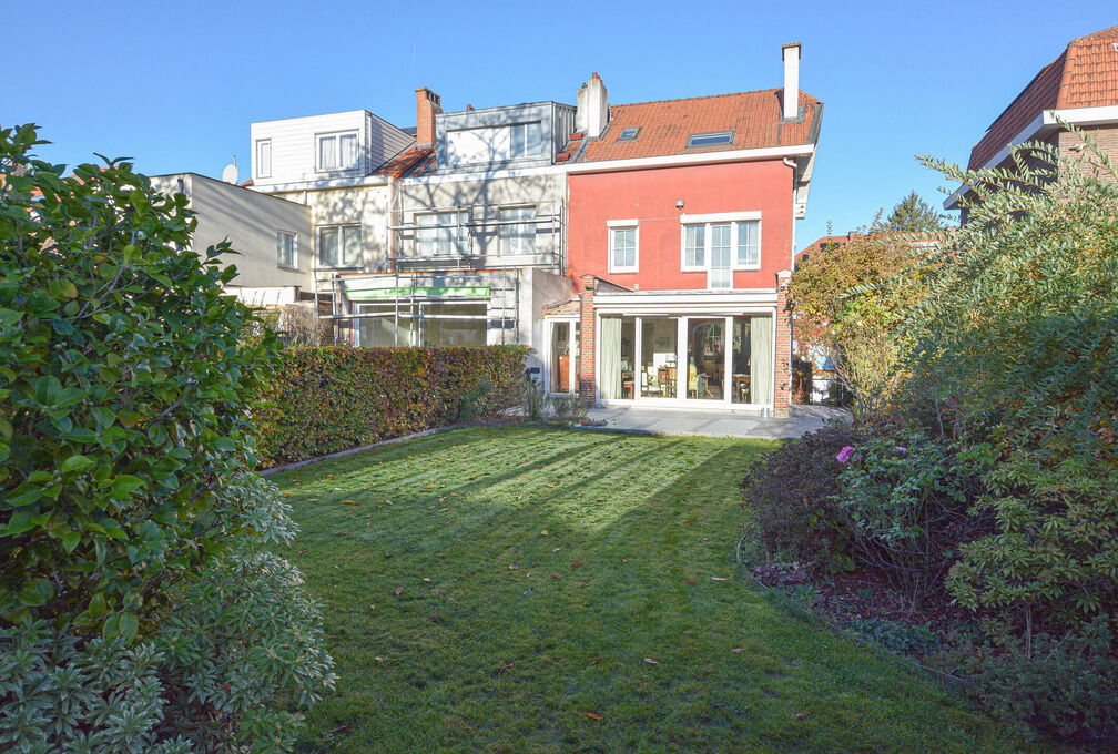 Bel-etage for sale in Sint-Pieters-Woluwe