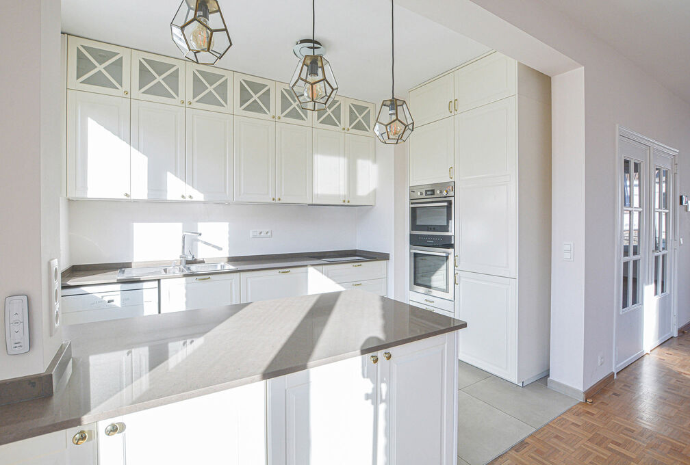 Bel-etage for sale in Sint-Pieters-Woluwe