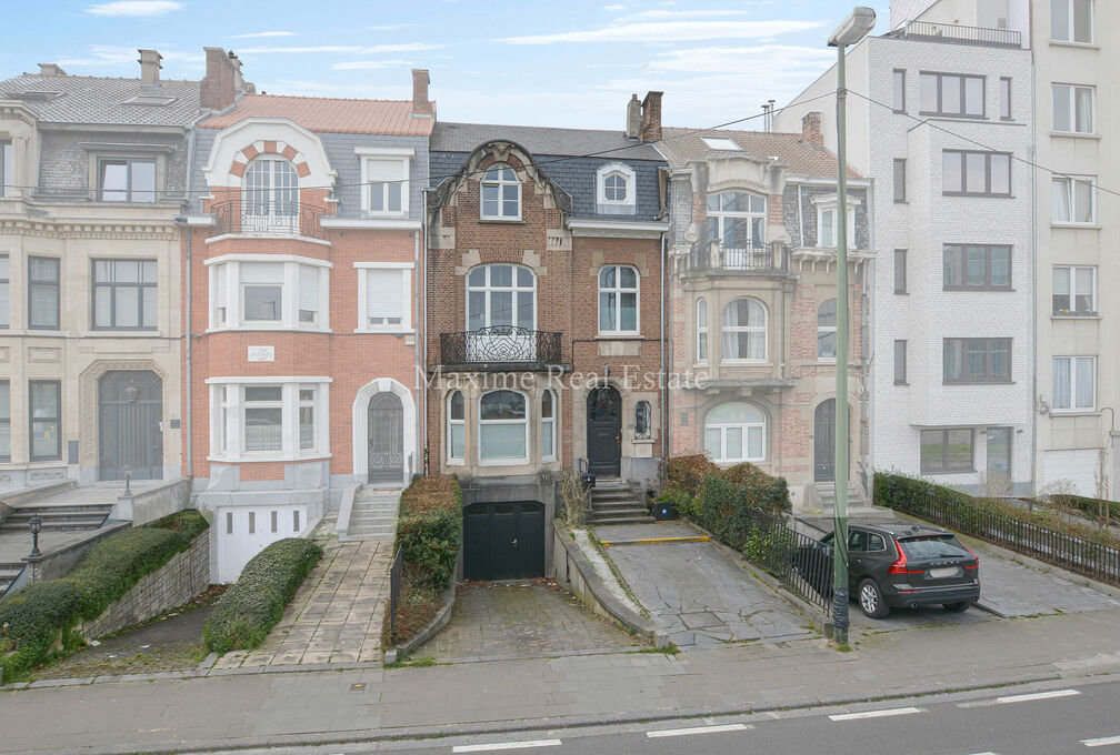 Buitengewoon huis te koop in Schaarbeek