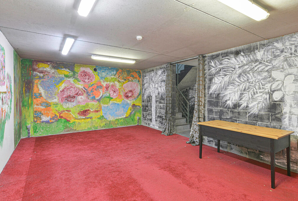 Commercial groundfloor for rent in Woluwe-Saint-Pierre