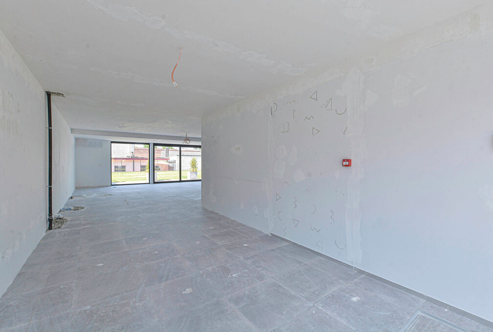 Commercieel gelijkvloers te huur in Wezembeek-Oppem