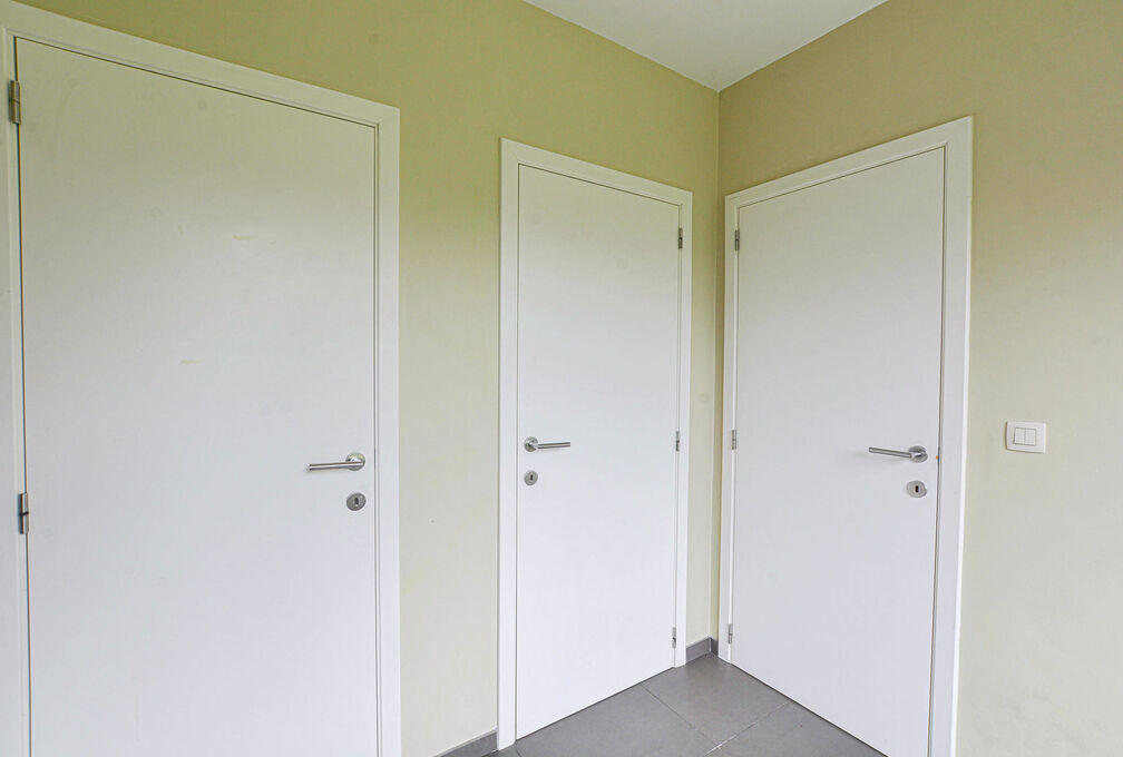 Commercieel gelijkvloers te huur in Woluwe-Saint-Pierre