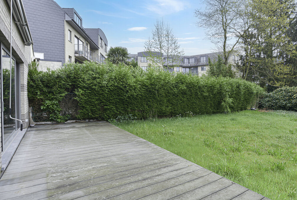 Commercieel gelijkvloers te huur in Woluwe-Saint-Pierre