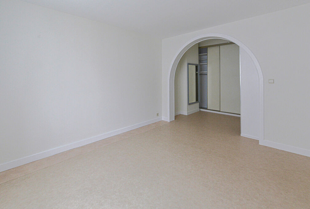 Duplex for rent in Woluwe-Saint-Lambert