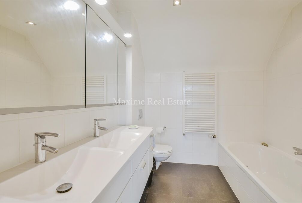 Duplex for sale in Sint-Pieters-Woluwe