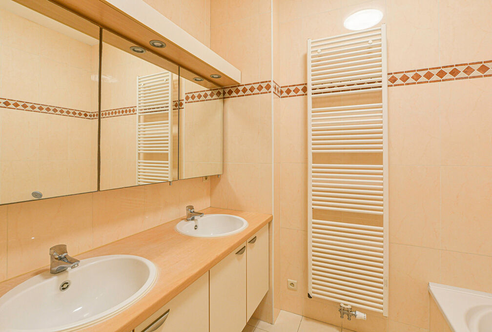 Flat for rent in Ixelles