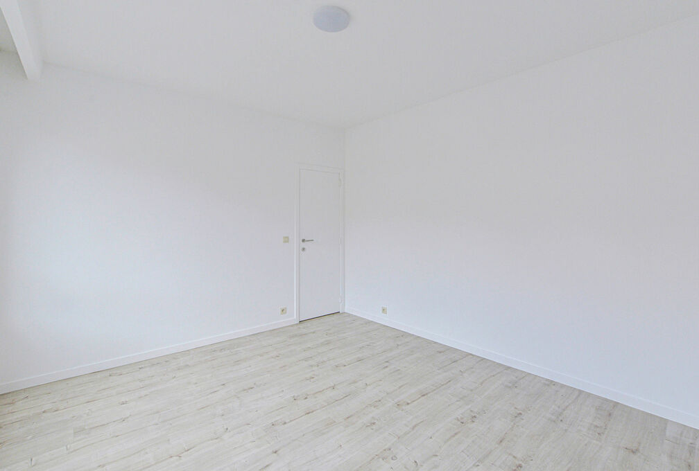 Flat for rent in Sint-Lambrechts-Woluwe