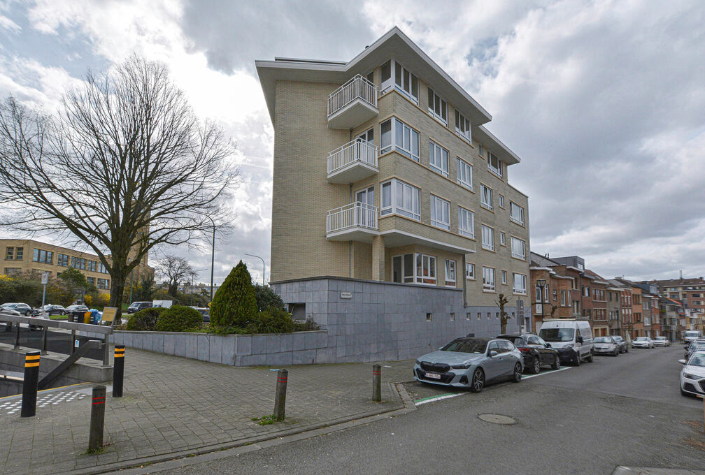 Flat for rent in Sint-Lambrechts-Woluwe