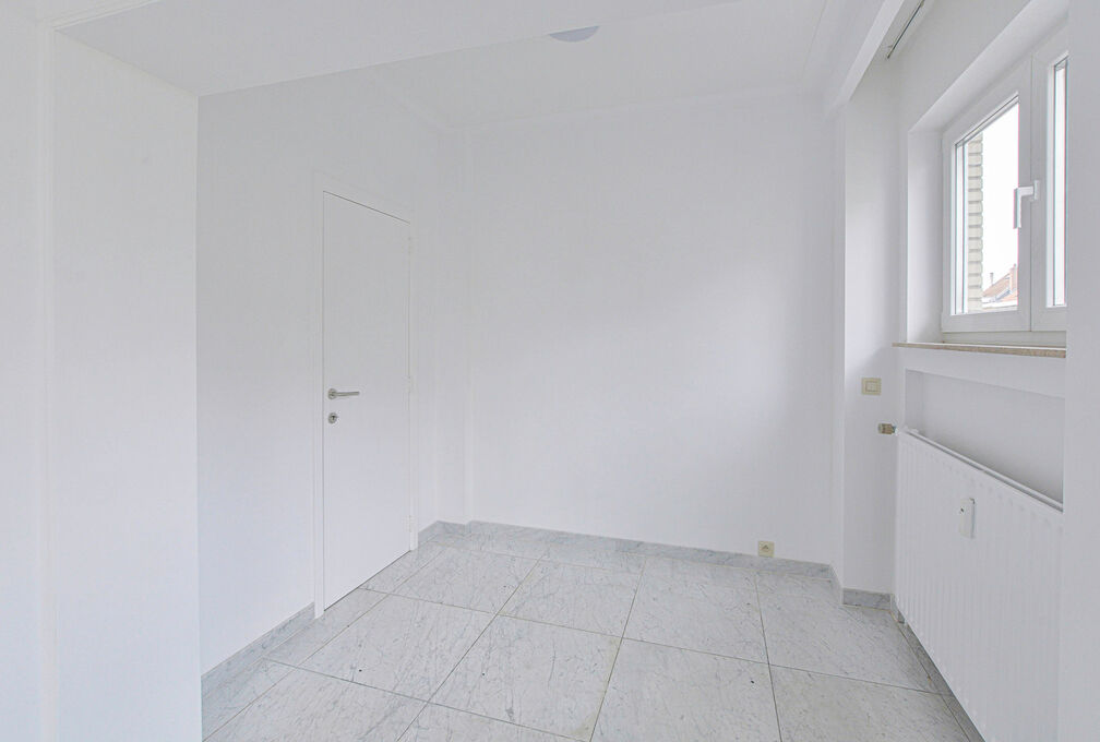 Flat for rent in Sint-Lambrechts-Woluwe