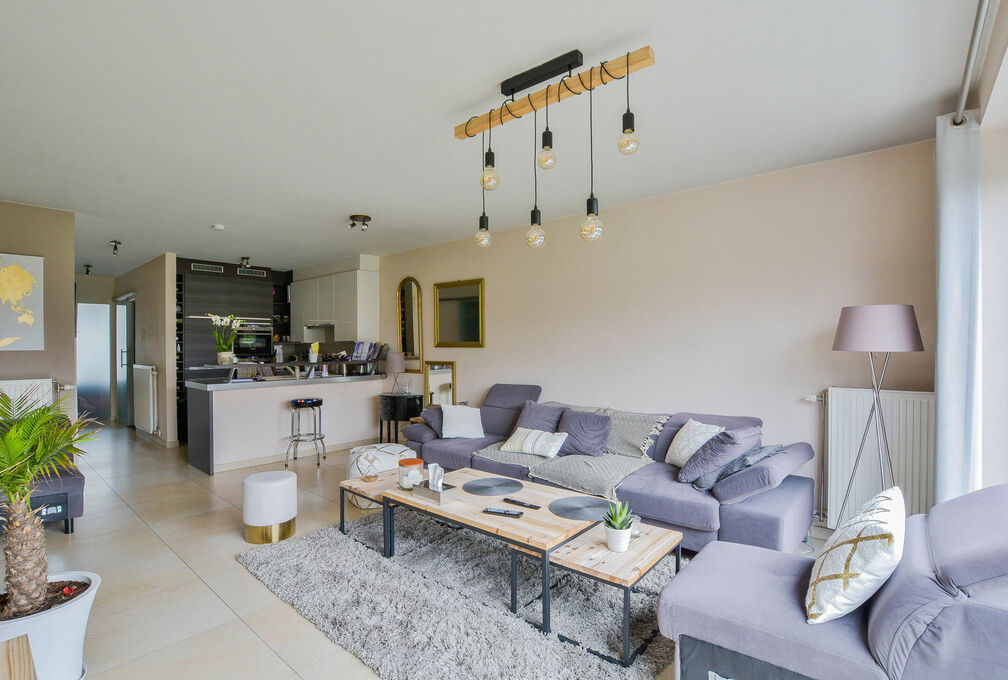 Gelijkvloerse verd. + tuin te huur in Wezembeek-Oppem