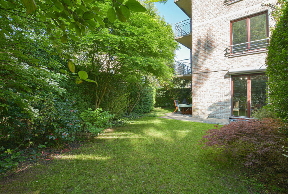 Gelijkvloerse verd. + tuin te koop in Woluwe-Saint-Pierre