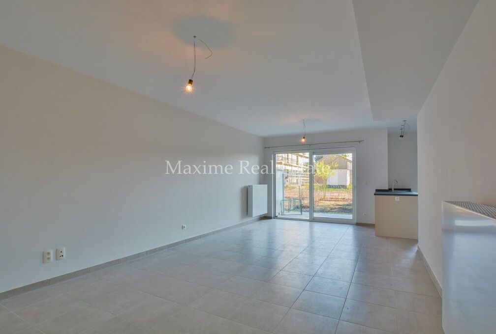 Ground floor for rent in Wezembeek-Oppem