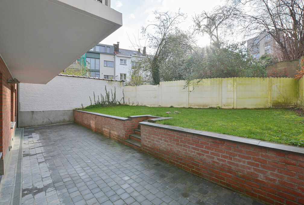 Ground floor for rent in Woluwe-Saint-Lambert