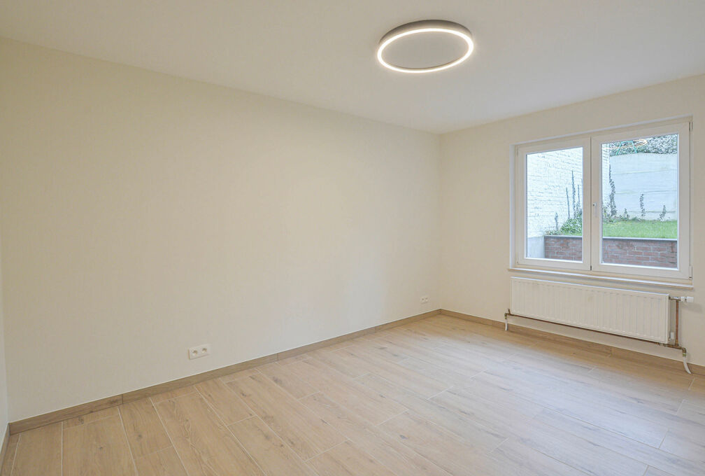 Ground floor for rent in Woluwe-Saint-Lambert