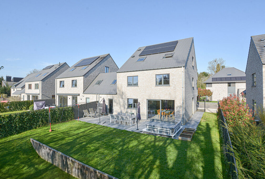 House for sale in Kraainem