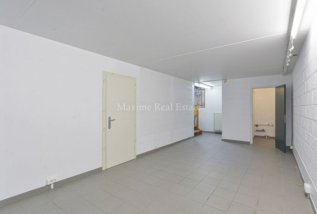 Individual shop for rent in Sint-Pieters-Woluwe