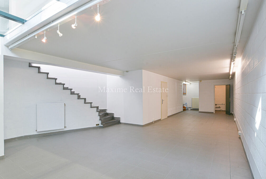 Individual shop for rent in Sint-Pieters-Woluwe