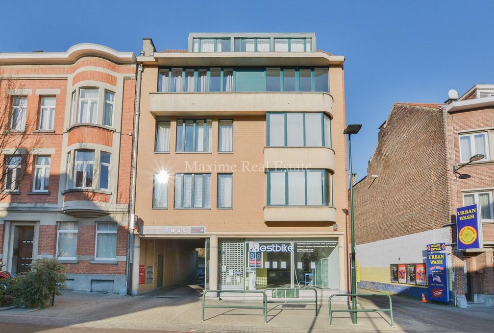 Individual shop for rent in Sint-Pieters-Woluwe