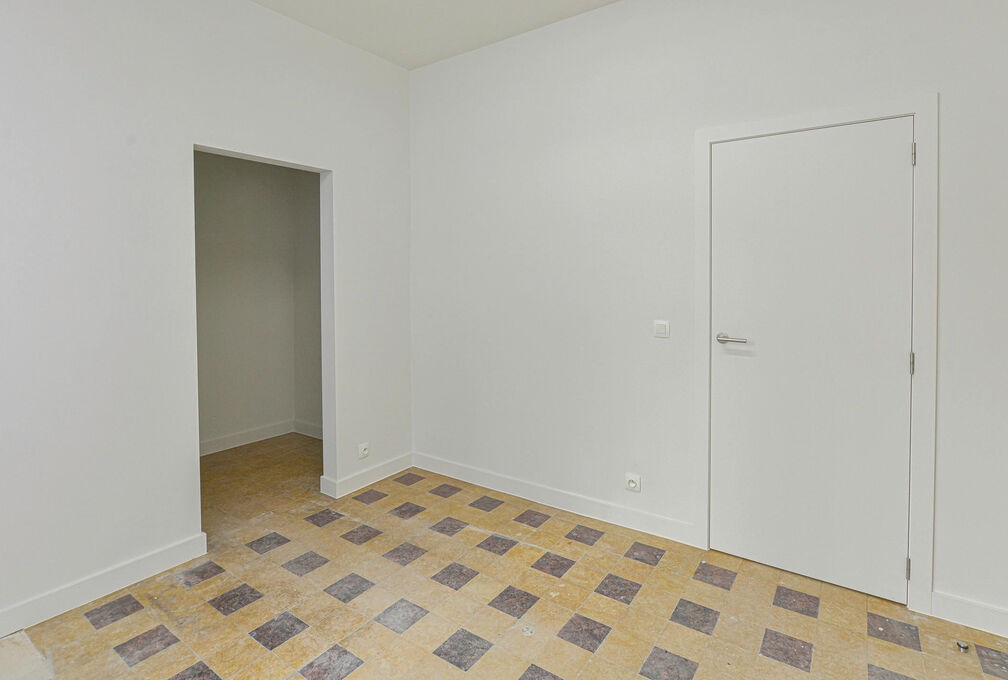 Individual shop for rent in Woluwe-Saint-Lambert