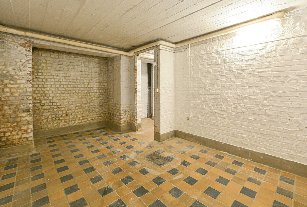 Individual shop for rent in Woluwe-Saint-Lambert