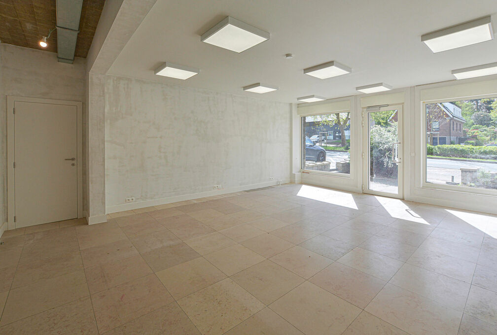 Individual shop for rent in Woluwe-Saint-Lambert