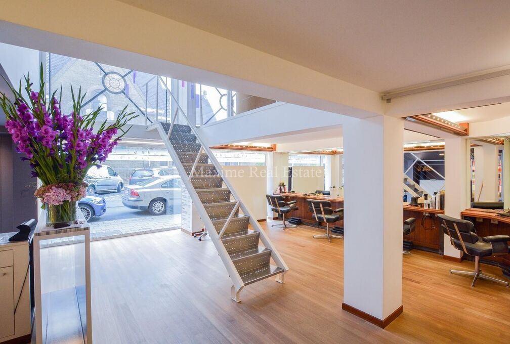 Individual shop for rent in Woluwe-Saint-Pierre