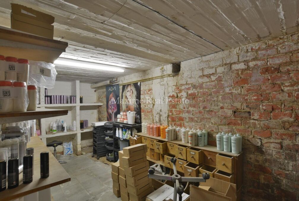 Individual shop for rent in Woluwe-Saint-Pierre