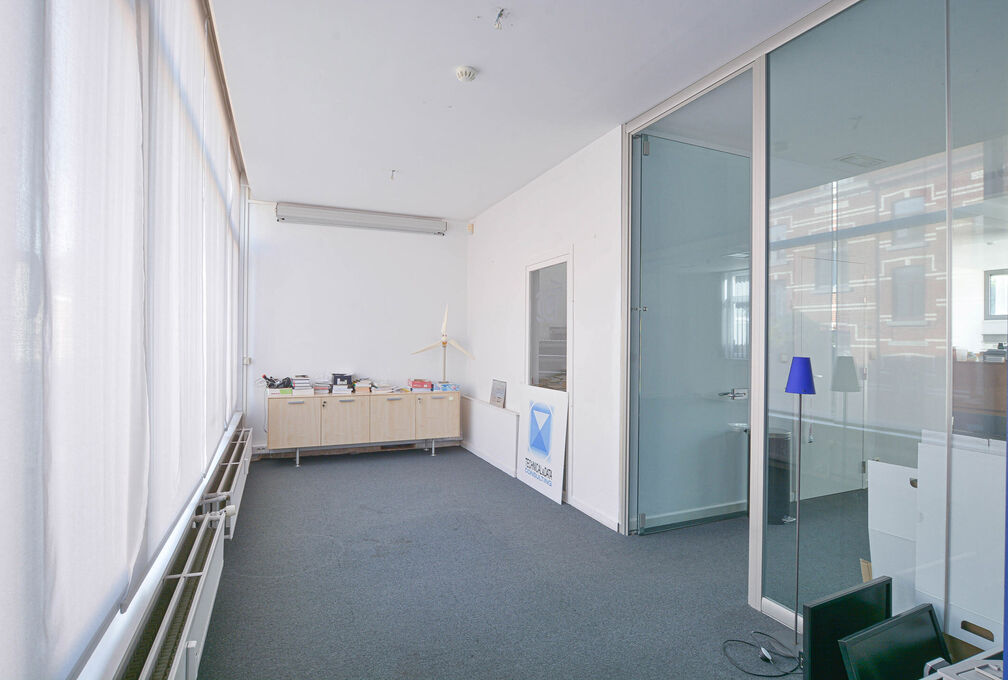 Offices for sale in Woluwe-Saint-Lambert