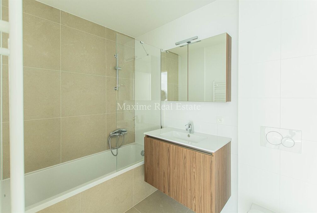 Penthouse for rent in Woluwe-Saint-Lambert