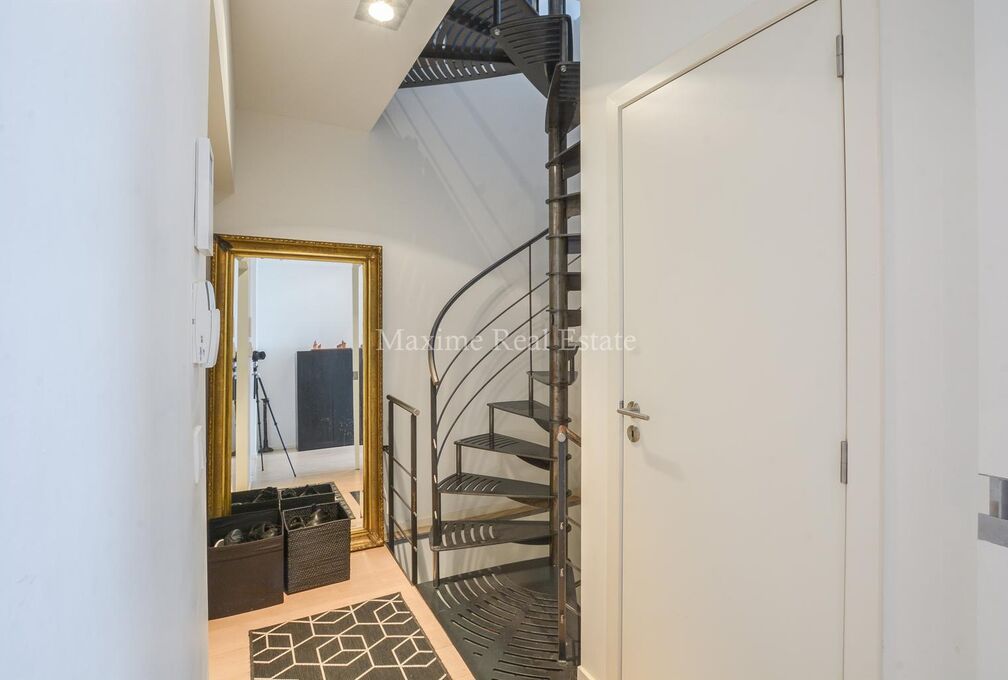Triplex &agrave; louer &agrave; Elsene