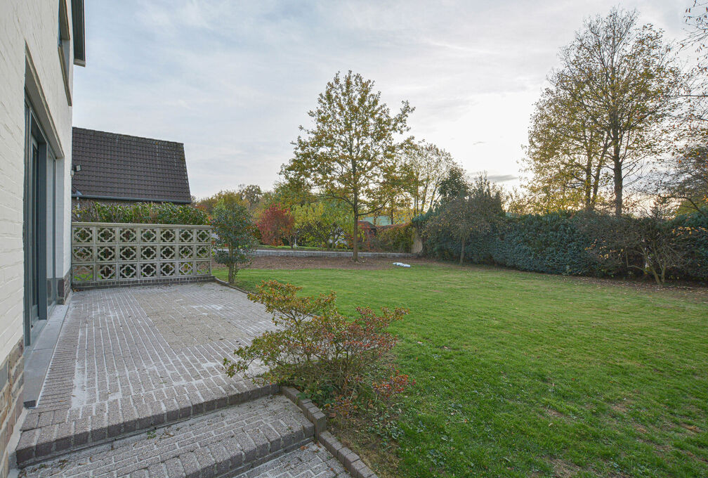 Villa for rent in Wezembeek-Oppem