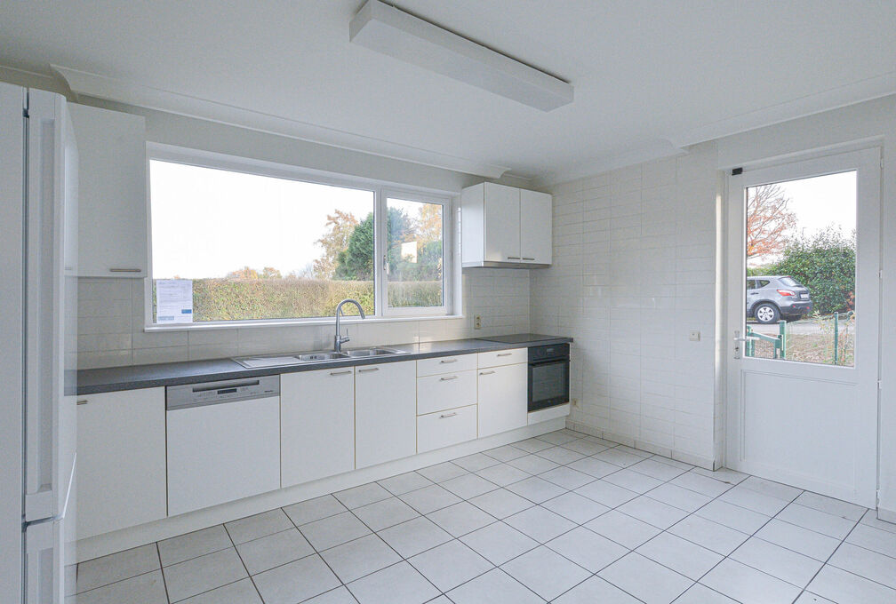 Villa for rent in Wezembeek-Oppem