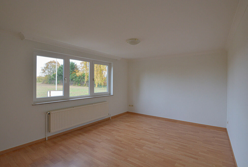 Villa for rent in Wezembeek-Oppem