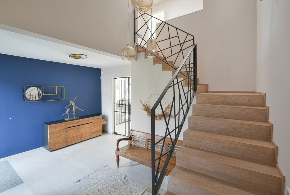 Villa for rent in Wezembeek-Oppem