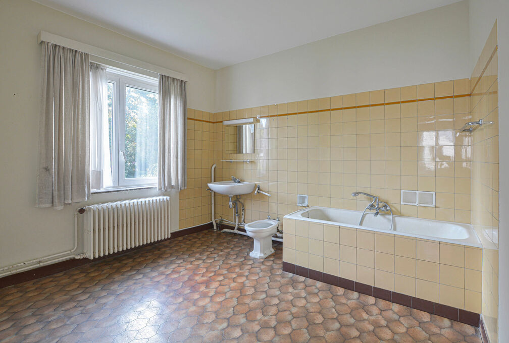 Villa for sale in Sint-Pieters-Woluwe