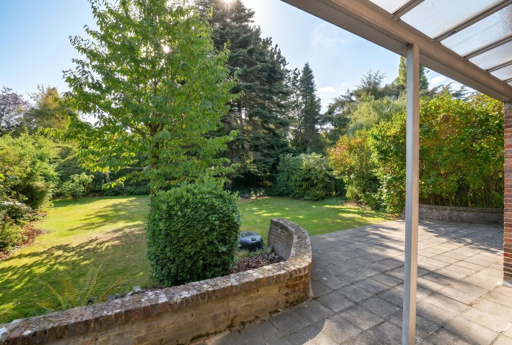 Villa for sale in Sint-Pieters-Woluwe
