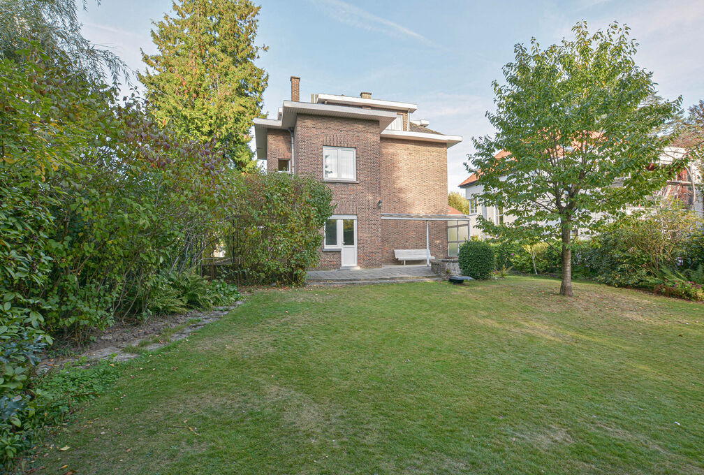Villa for sale in Sint-Pieters-Woluwe