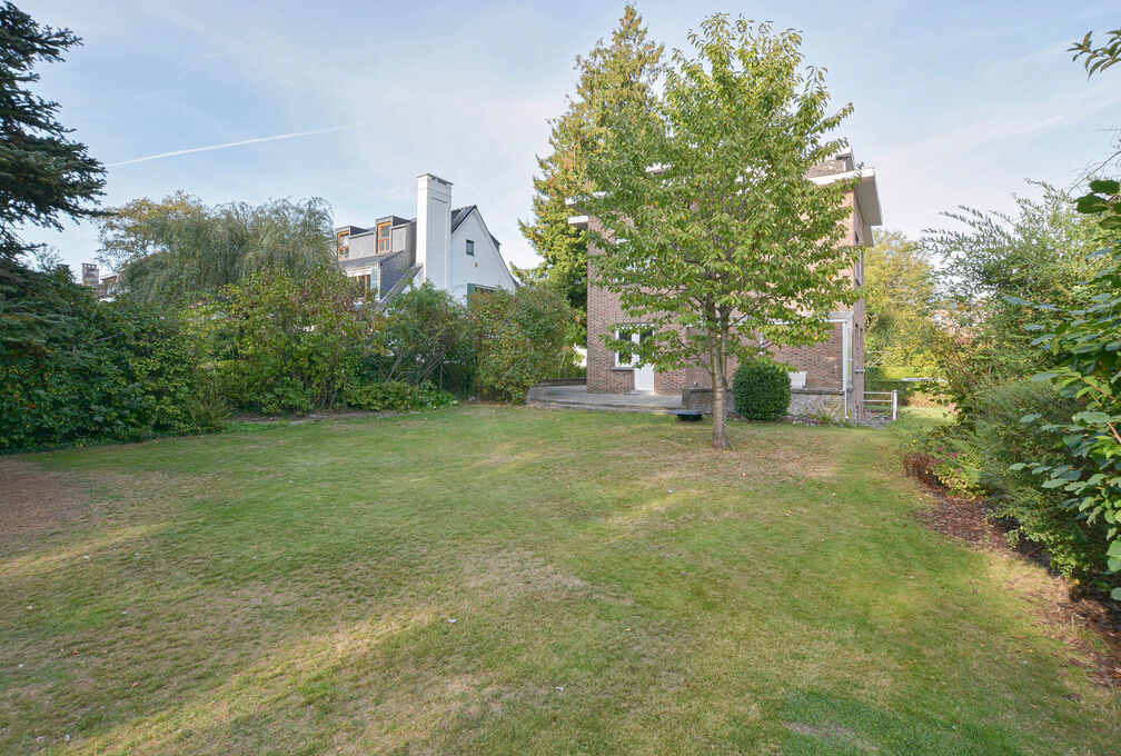 Villa for sale in Sint-Pieters-Woluwe