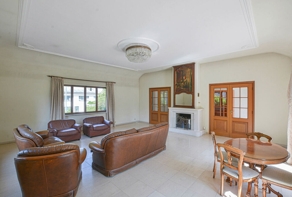 Villa for sale in Wezembeek-Oppem