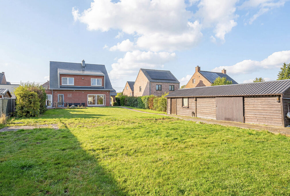 Villa for sale in Zoutleeuw