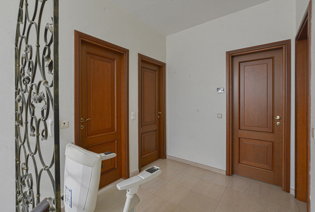 Villa te koop in Wezembeek-Oppem