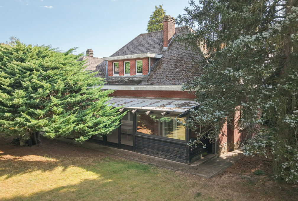 Villa te koop in Wezembeek-Oppem