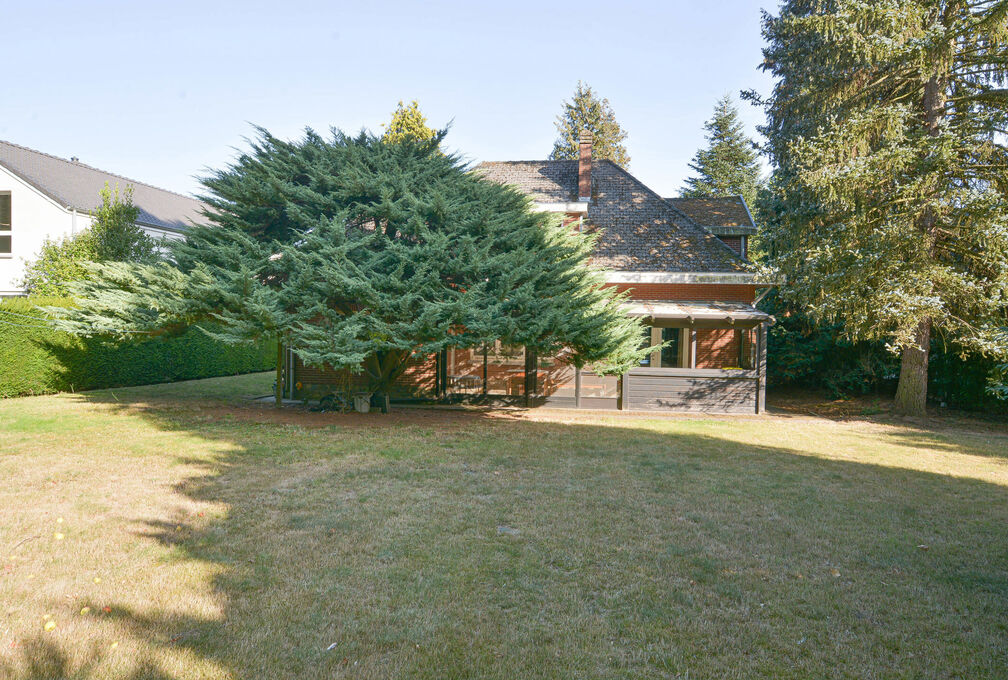 Villa te koop in Wezembeek-Oppem